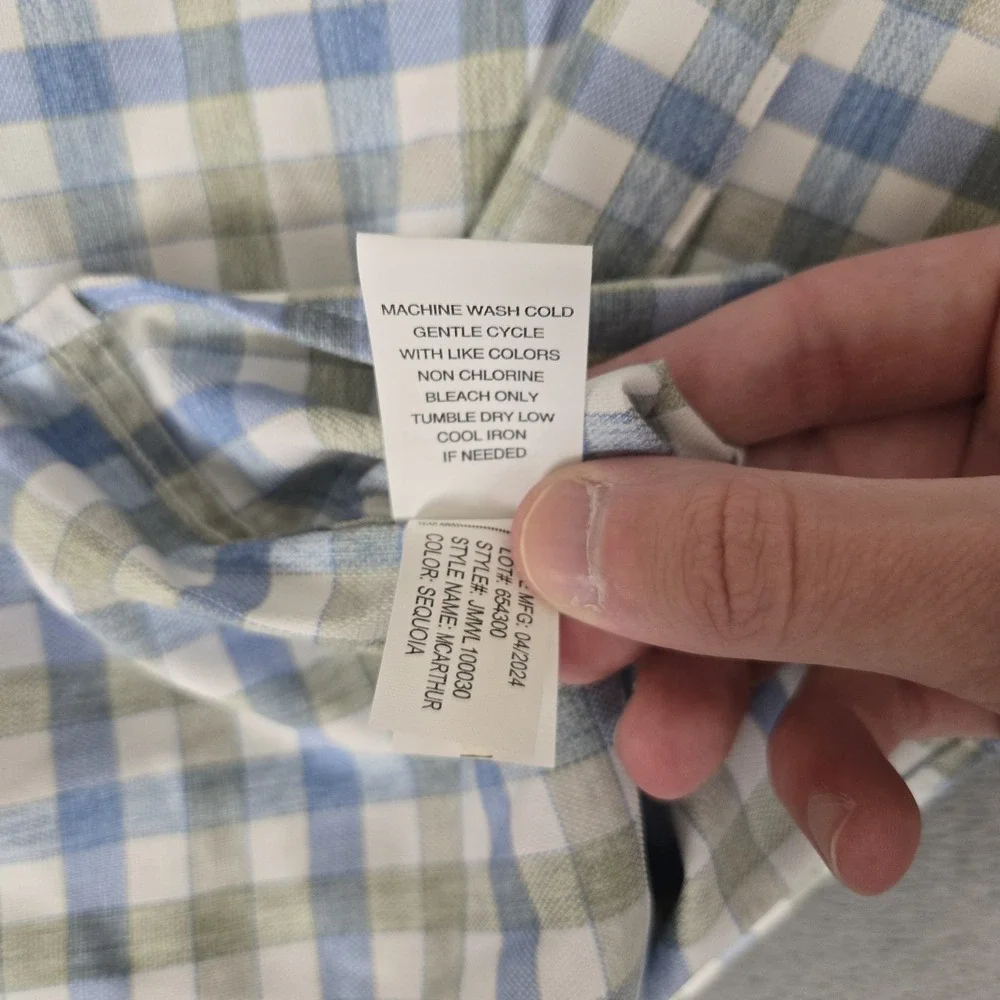 Johnnie-O Shirt Mens Medium Button Up McArthur Sequoia Plaid Stretch Performance